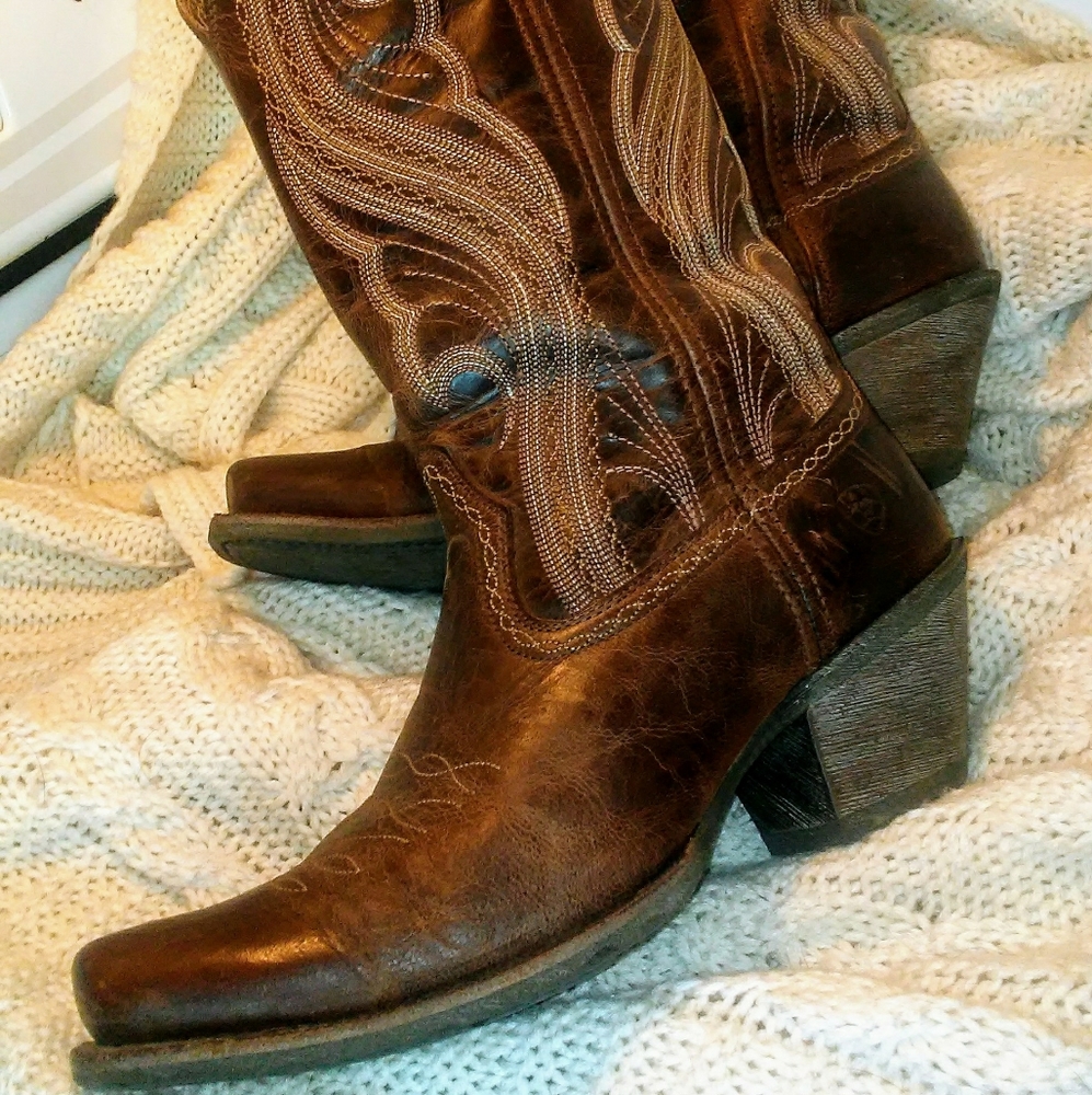 COPY - Ariat boots